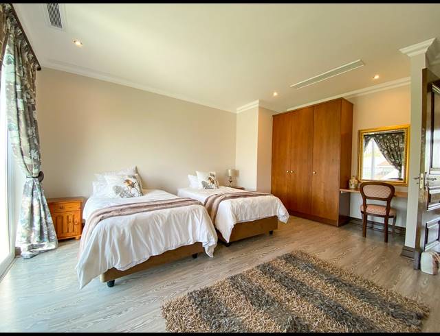 4 BEDROOM HOUSE FOR SALE IN STEYN CITY